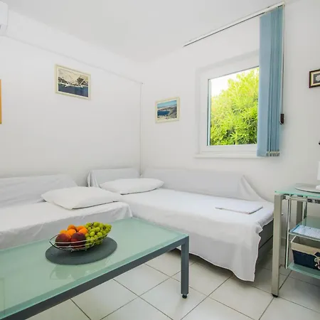 Apartamento Inka & Ana By The Sea Pag Town